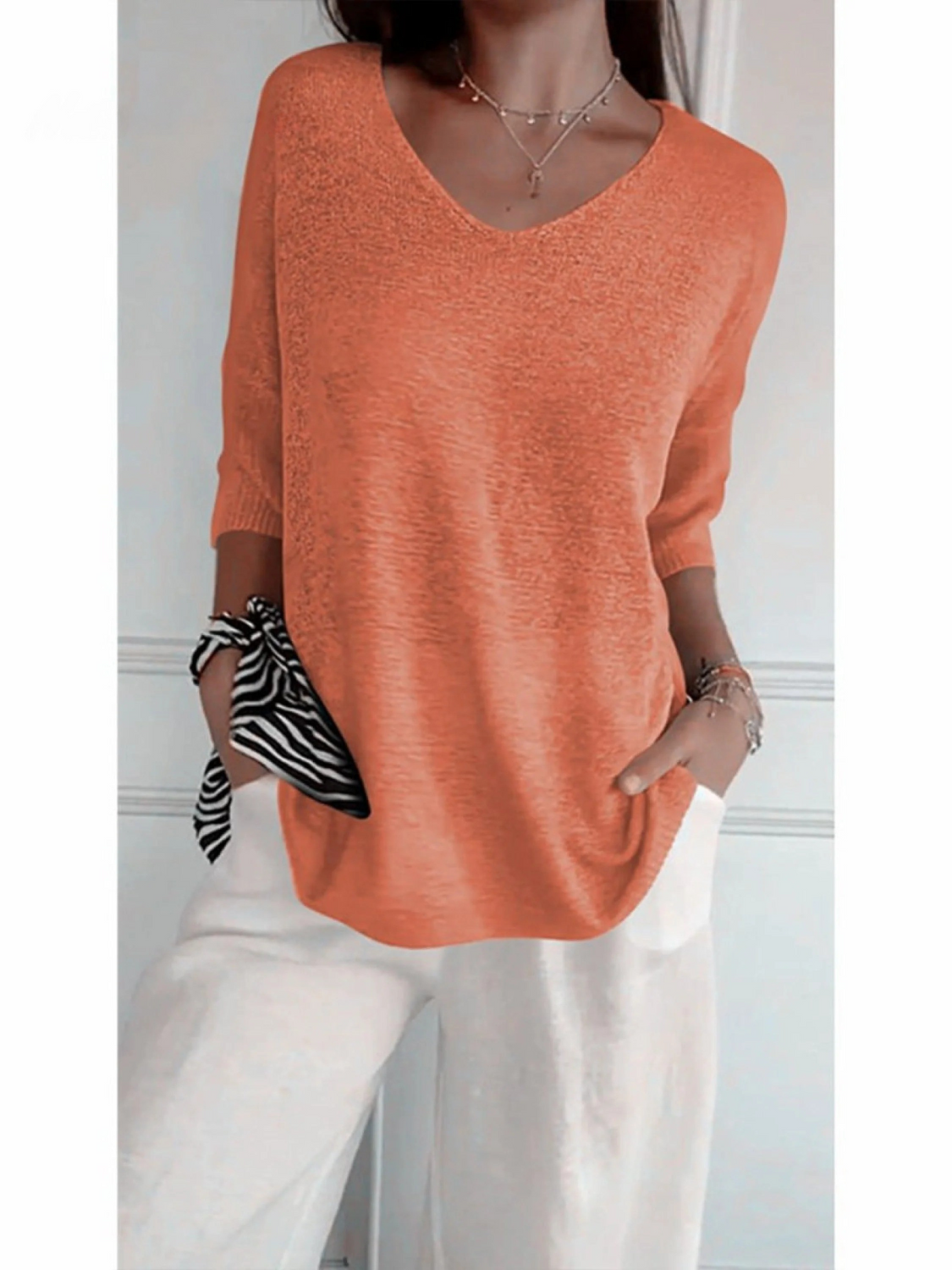 OLIVIA | Knitted V-neck Top