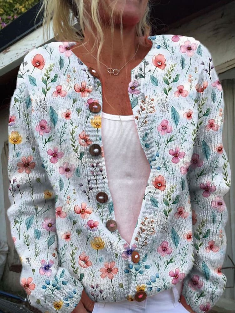 Button-up cardigan in vintage style with floral print