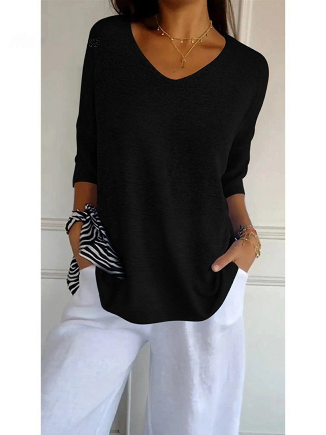 OLIVIA | Knitted V-neck Top