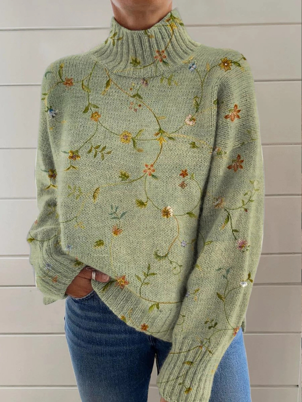 Women's Charming Sweater with Floral Pattern and Long Sleeves 