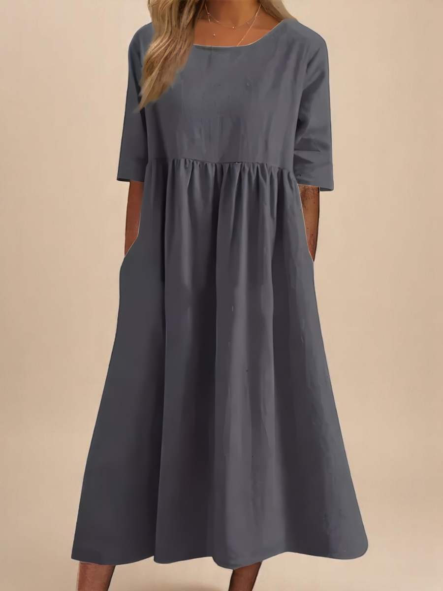 Elegant dress in soft cotton