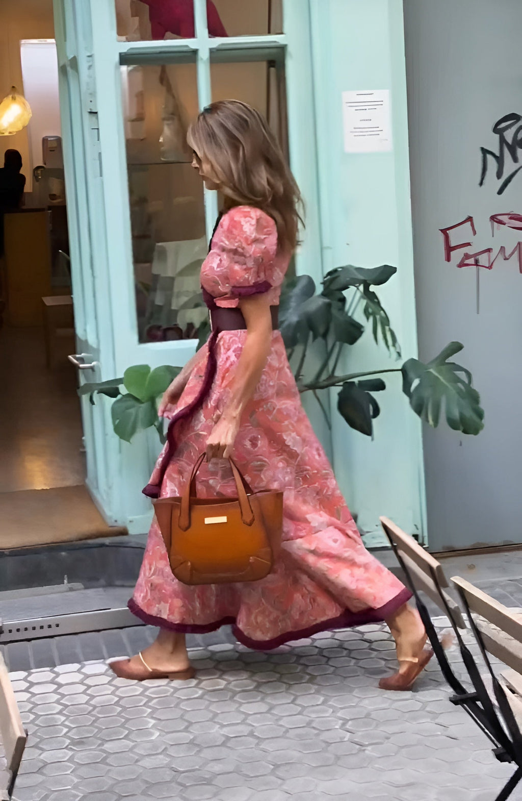 ISÉA – ELEGANT MAXI DRESS 