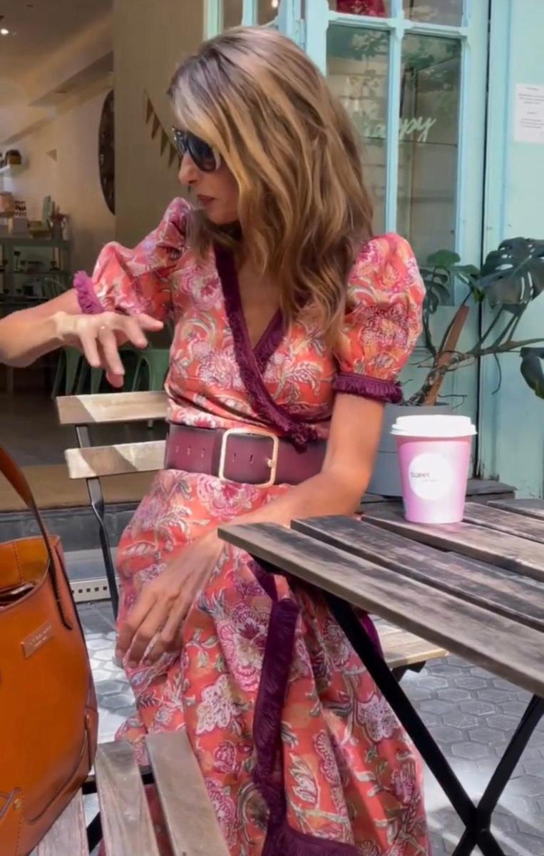 ISÉA – ELEGANT MAXI DRESS 