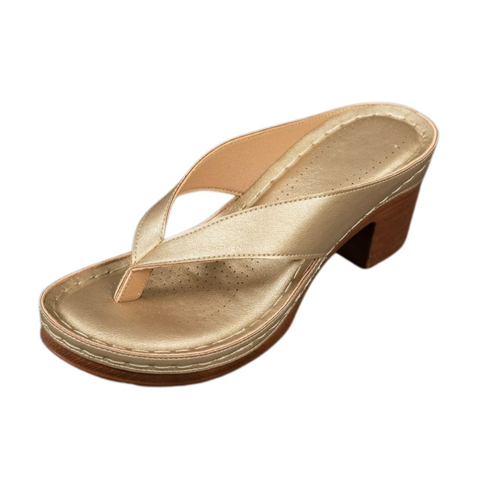 Orthopedic heeled sandals 