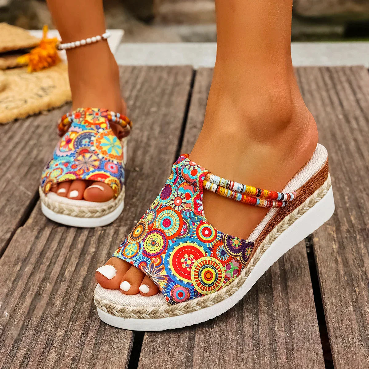 JANEIRO – PLATFORM SANDALS